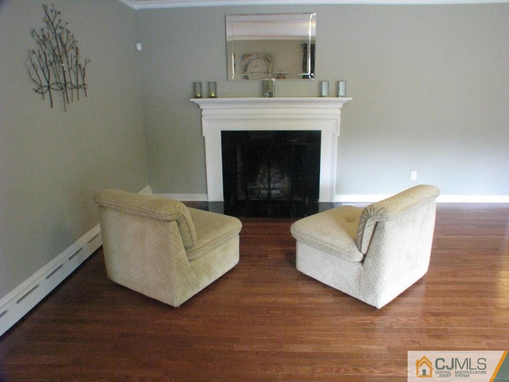 1007 River Road Piscataway, NJ 08854 - Photo 4 of 25 Gallery Image 4