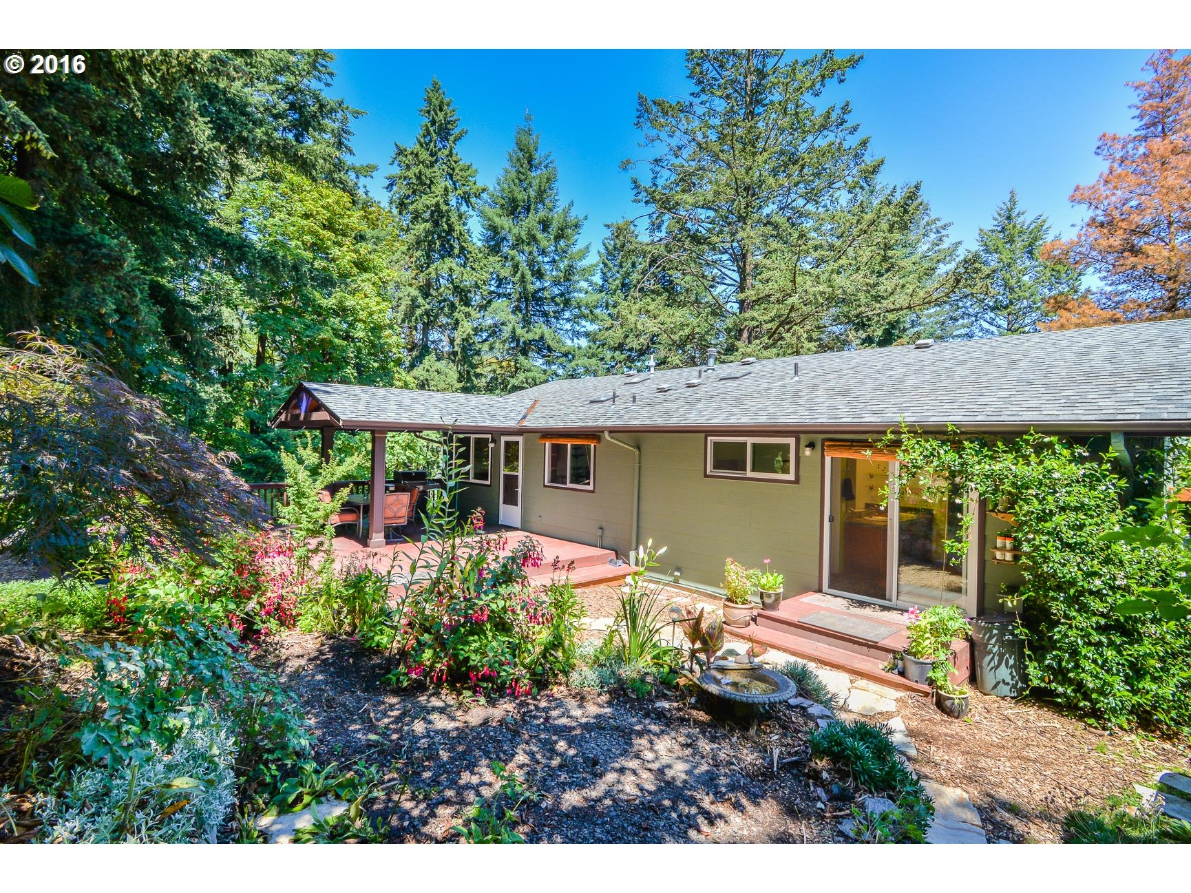 10005 Southwest Lancaster Road Portland, OR 97219 - Photo 29 of 32 Gallery Image 29