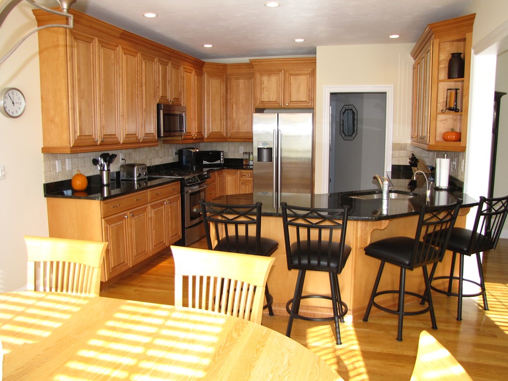 23 Talbot Farm Road Norwood, MA 02062 - Photo 8 of 30 Gallery Image 8