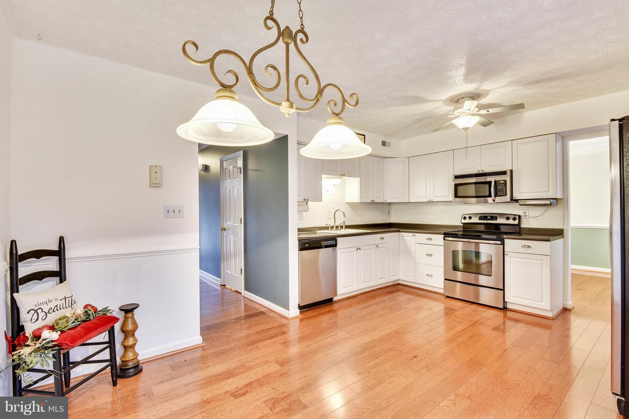 1149 Hampton Road Annapolis, MD 21409 - Photo 4 of 30 Kitchen