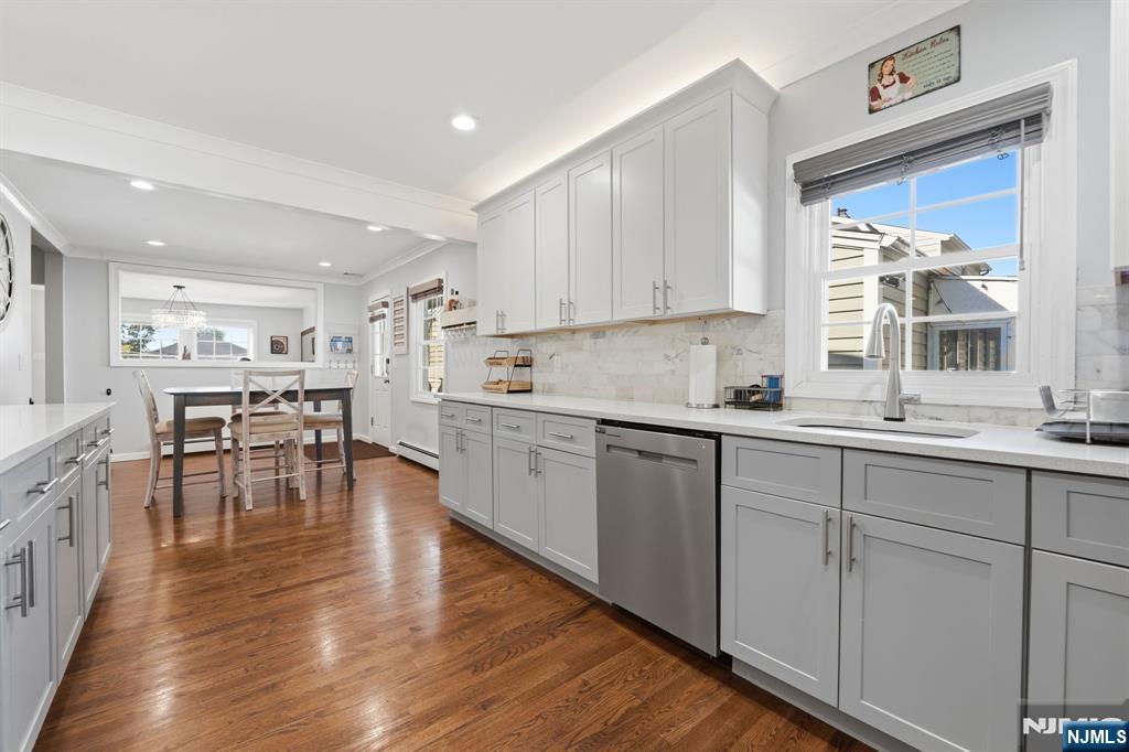 44 Alpine Place Kearny, NJ 07032 - Photo 17 of 50