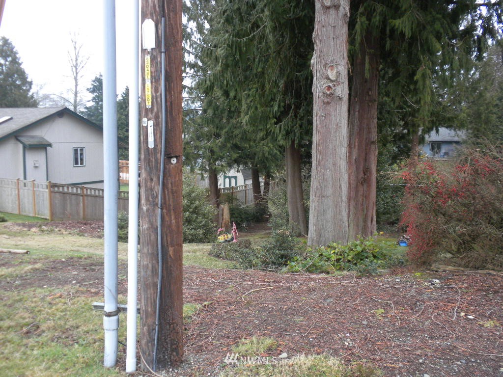 7298 East Collins Road Port Orchard, WA 98366 - Photo 3 of 15 Gallery Image 3