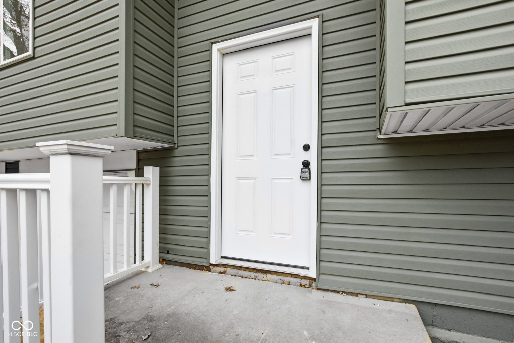 2815 Rouark Circle Indianapolis, IN 46229 - Photo 4 of 46 Gallery Image 4