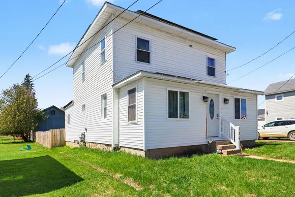 $225,000 | 136 South Hemlock Street, Evart, MI 49631