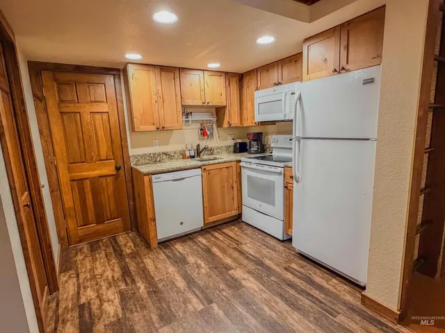 $354,900 | 1607 Davis Avenue, Unit C6, McCall, ID 83638