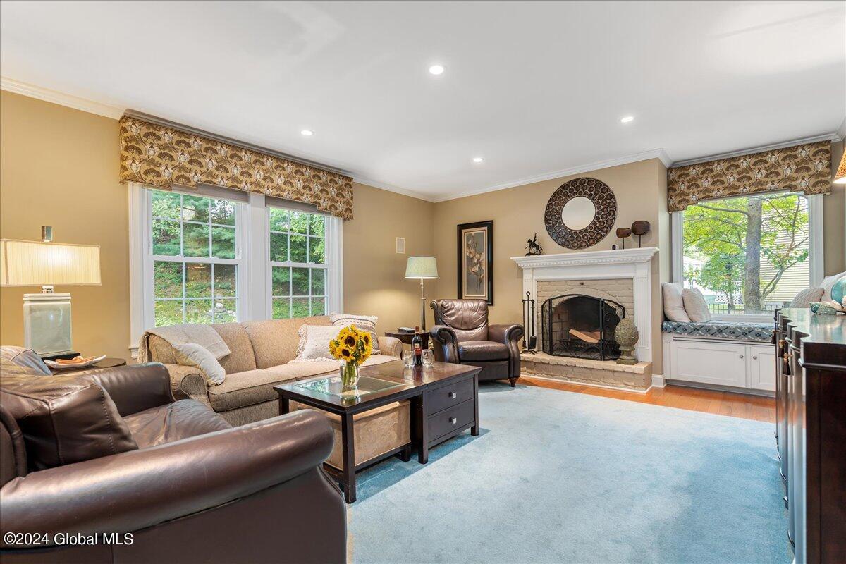 33 Cloverfield Drive Colonie, NY 12211 - Photo 14 of 38 39-33 CLOVERFIELD-44