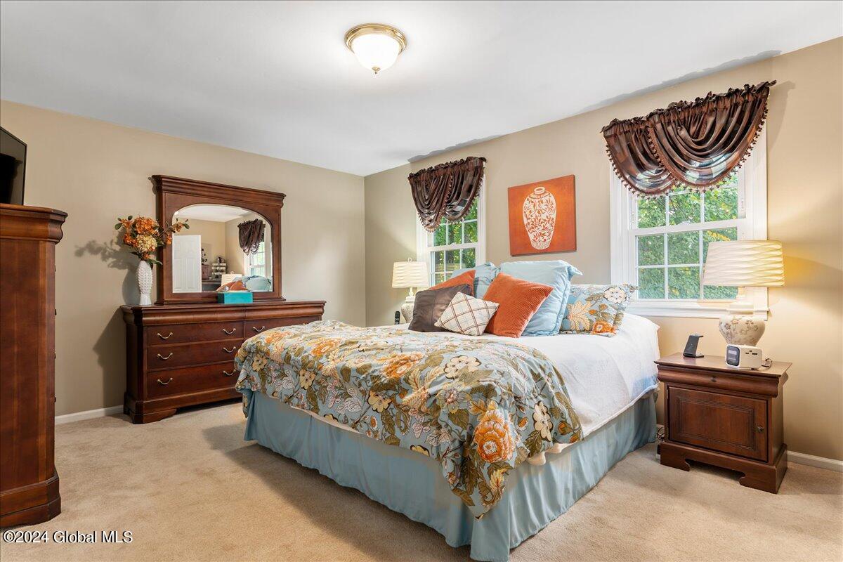 33 Cloverfield Drive Colonie, NY 12211 - Photo 24 of 38 22-33 CLOVERFIELD-29