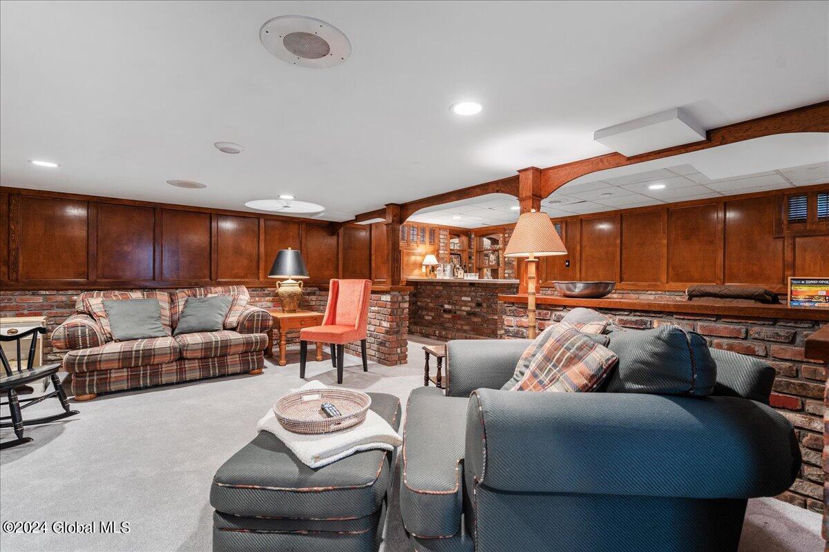 33 Cloverfield Drive Colonie, NY 12211 - Photo 26 of 38 09-33 CLOVERFIELD-17