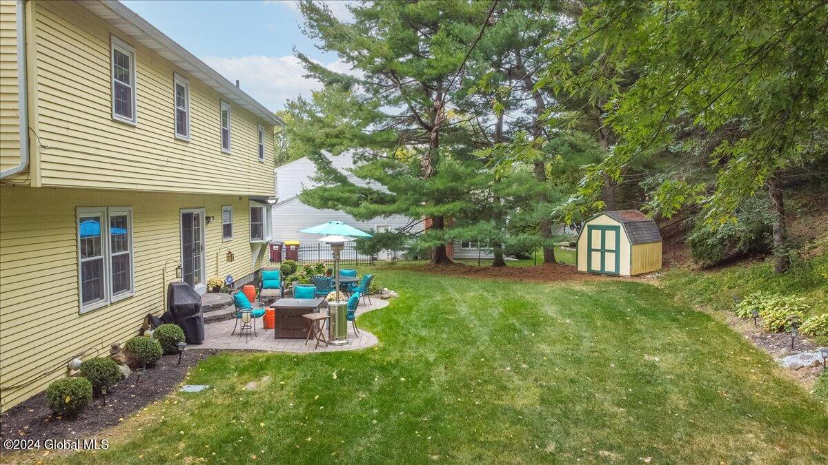 33 Cloverfield Drive Colonie, NY 12211 - Photo 31 of 38 60-33 Cloverfield Dr-11