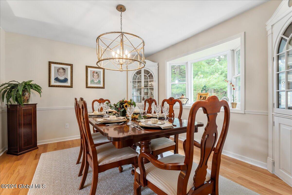 33 Cloverfield Drive Colonie, NY 12211 - Photo 8 of 38 31-33 CLOVERFIELD-37