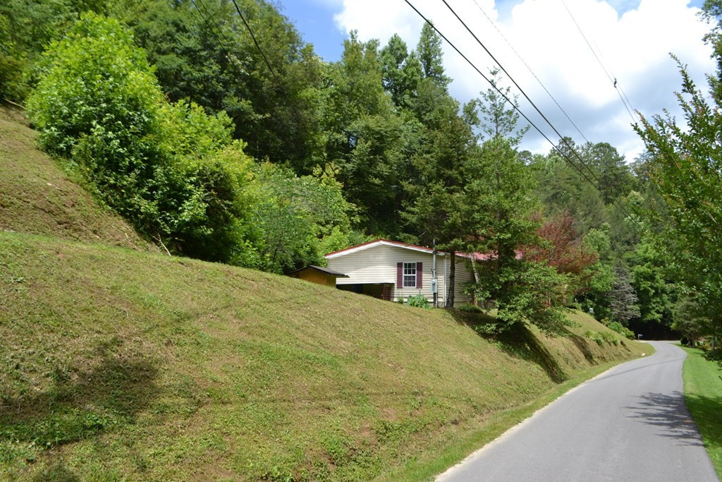 2129 Price Cove Road Sevierville, TN 37876 - Photo 35 of 43 Gallery Image 35