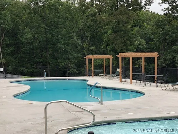 $200,000 | 23 Laguna Drive, Unit 3C, Lake Ozark, MO 65049