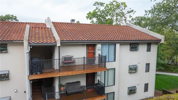 $200,000 | 23 Laguna Drive, Unit 3C, Lake Ozark, MO 65049
