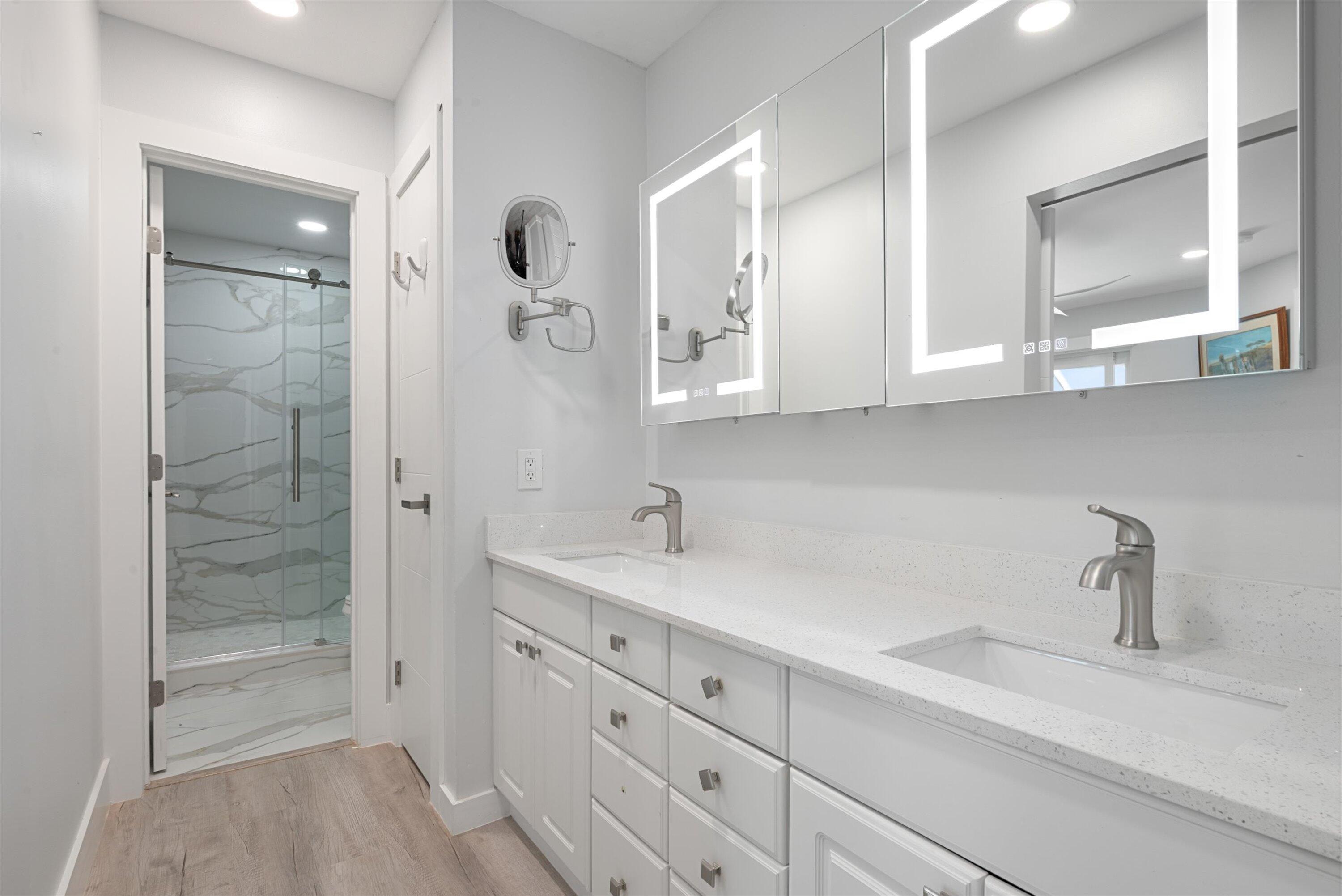 441 Northwest 53rd Street Boca Raton, FL 33487 - Photo 15 of 51 Primary Bathroom