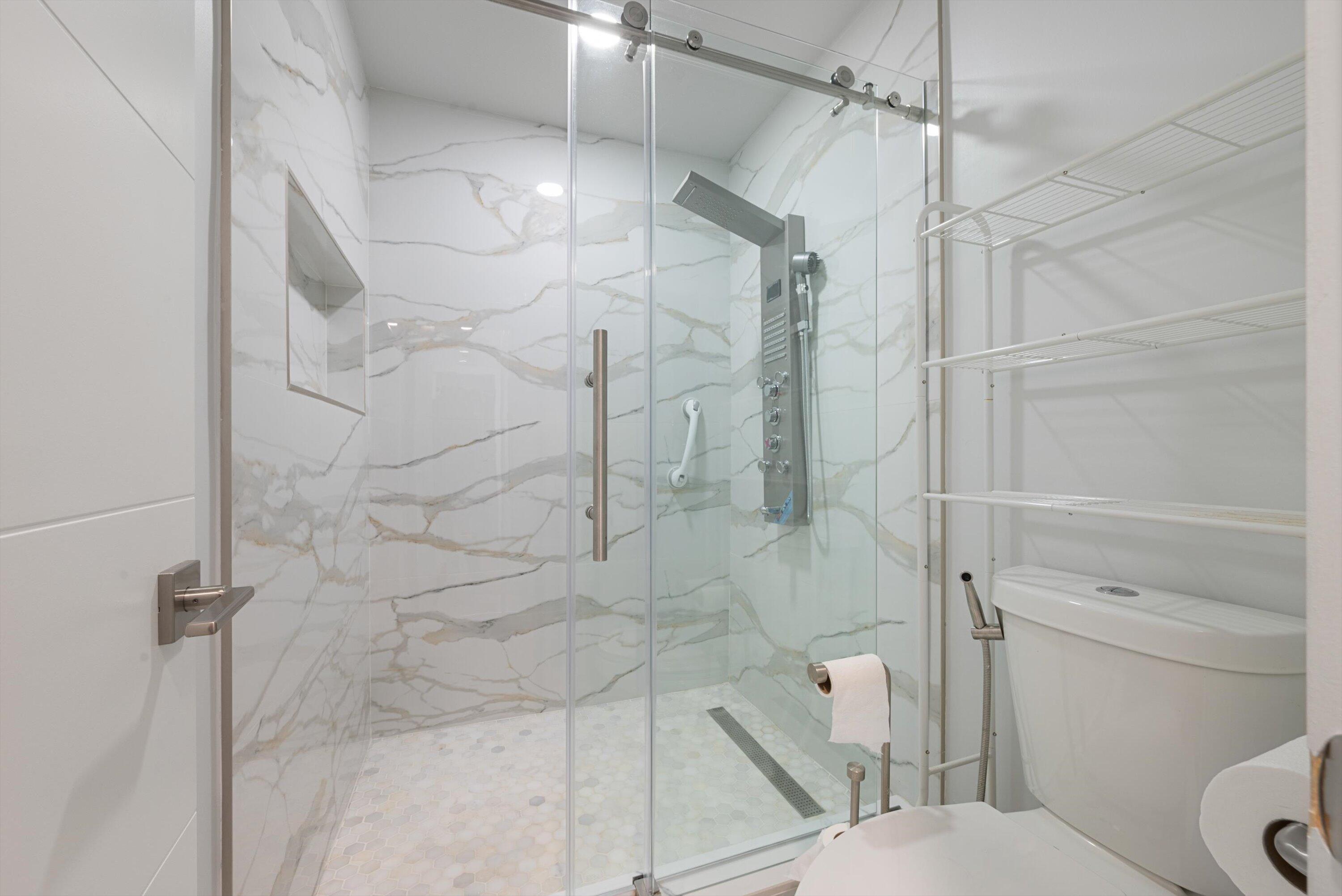 441 Northwest 53rd Street Boca Raton, FL 33487 - Photo 16 of 51 Primary Bathroom