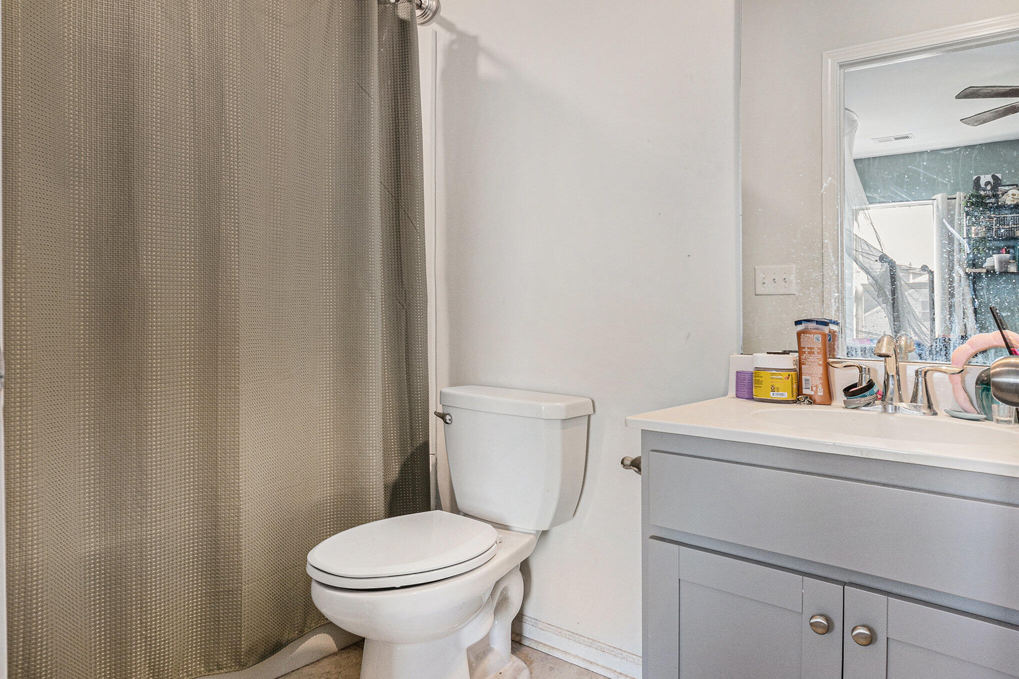 511 Squire Pope Road Summerville, SC 29486 - Photo 24 of 33 Upstairs Full Bathroom