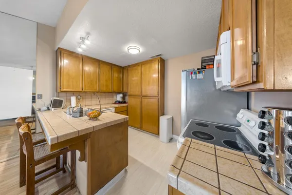 $340,000 | 1116 Cedar Creek Drive, Unit 4, Modesto, CA 95355