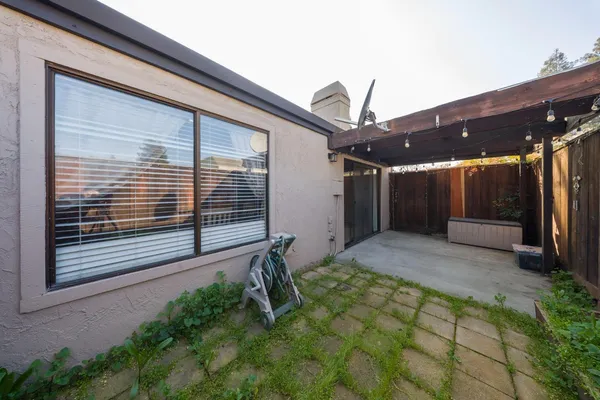 $340,000 | 1116 Cedar Creek Drive, Unit 4, Modesto, CA 95355