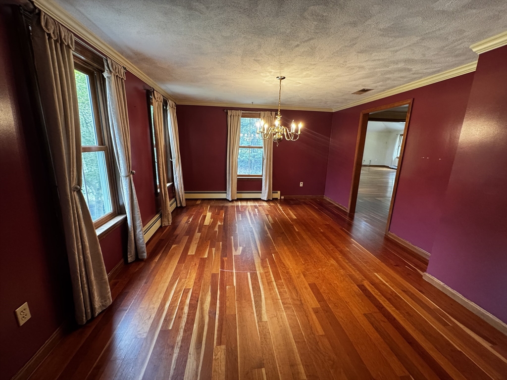 8 Vermont Road Tyngsboro, MA 01879 - Photo 15 of 20 Gallery Image 15