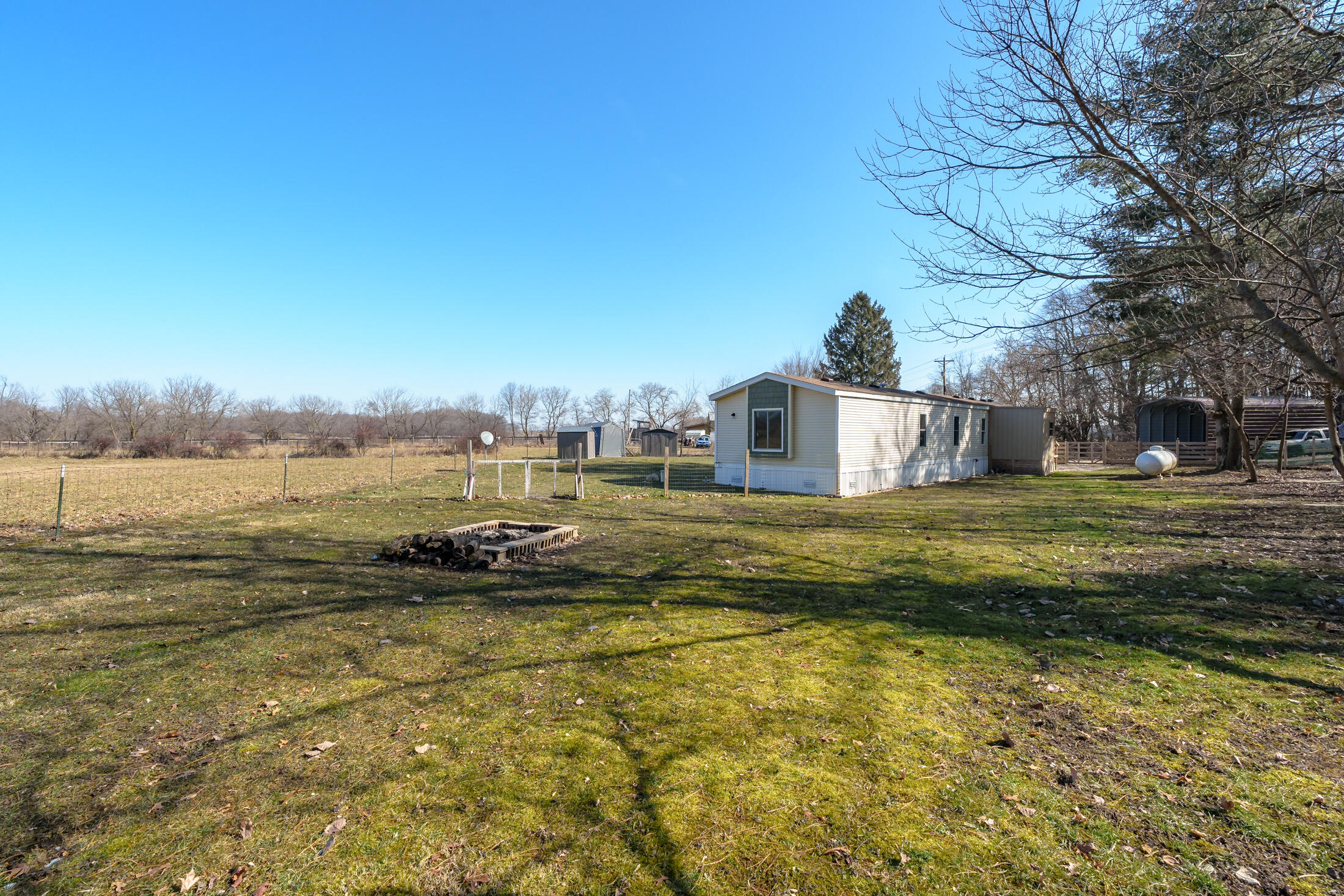 20978 Crane Street Decatur, MI 49045 - Photo 24 of 27 LC-Crane_St_20978_Decatur_49045-25