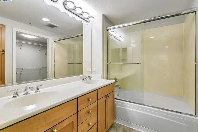 $780,000 | 700 South Abel Street, Unit 411, Milpitas, CA 95035