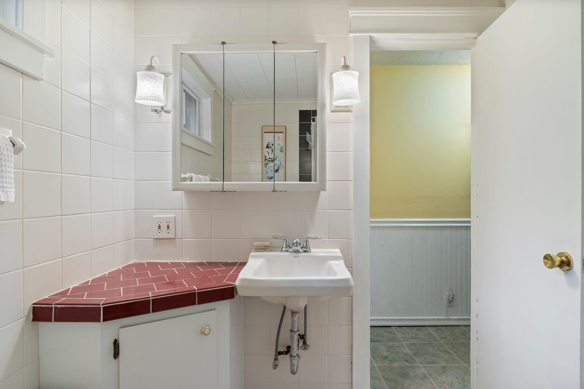 535 Spring Street Westbrook, ME 04092 - Photo 29 of 34 535_Spring_St_29