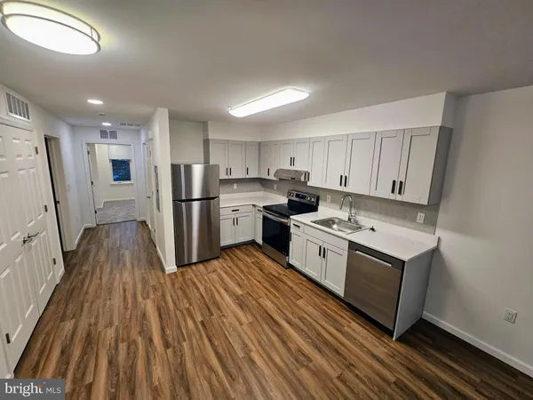 $1,865 | 200 Hamilton Avenue, Unit 113, Trenton, NJ 08609