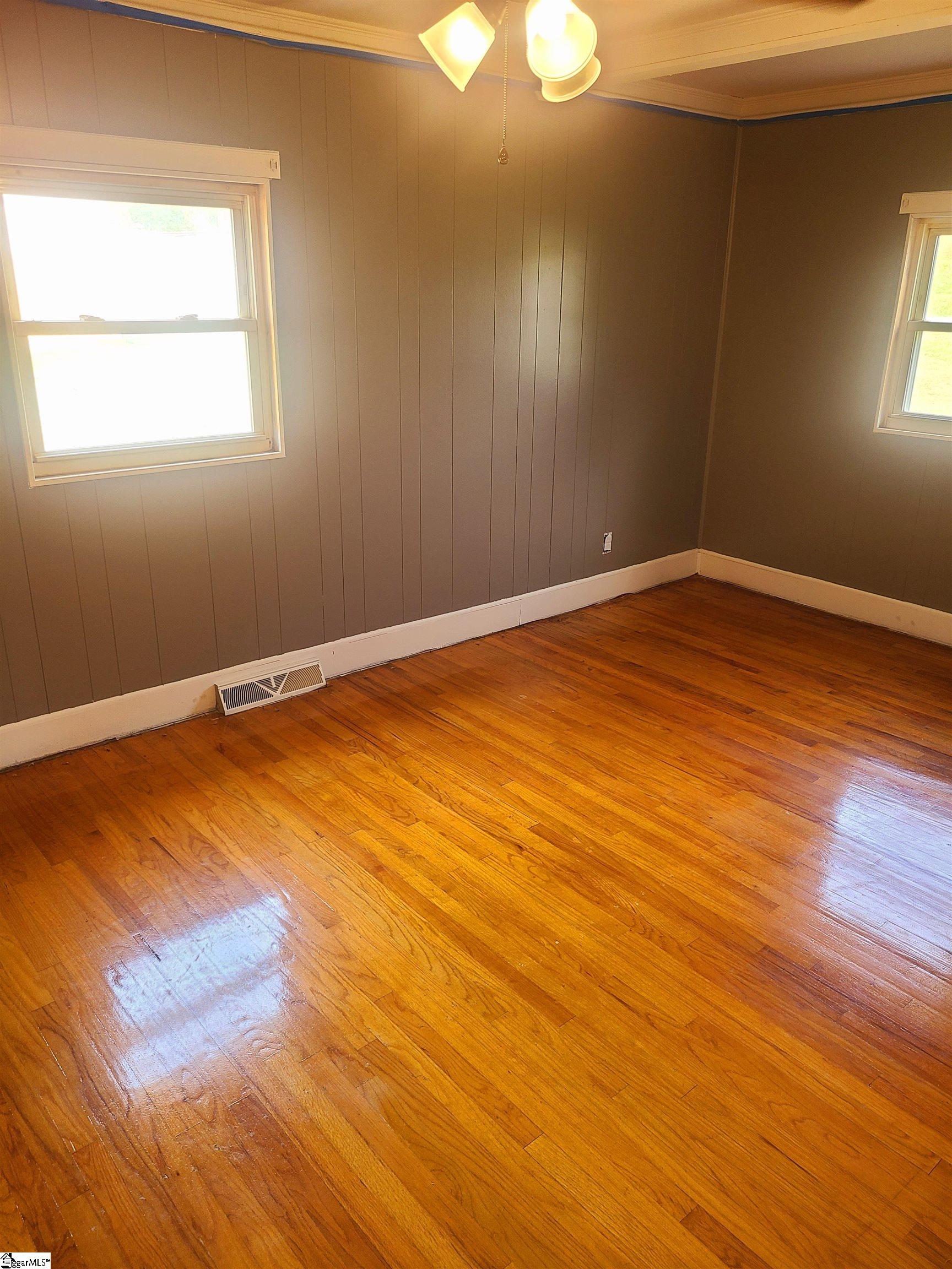 510 Syphrit Road Wellford, SC 29385 - Photo 5 of 5 Gallery Image 5