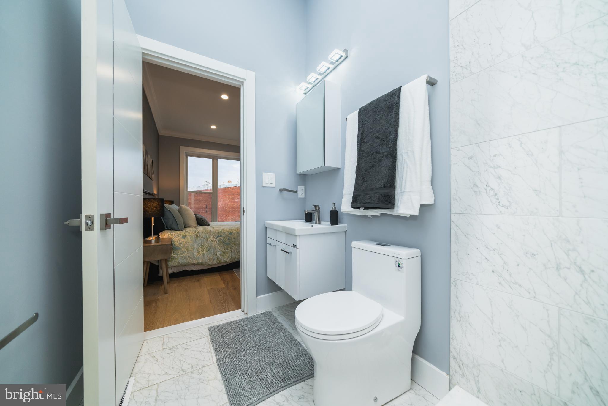 435 Park Road Northwest, Unit 2 Washington, DC 20010 - Photo 28 of 39 Master Bath