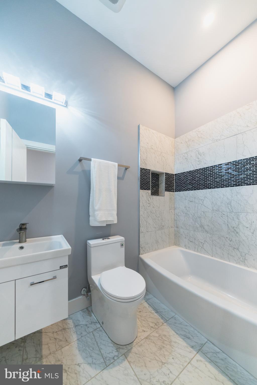 435 Park Road Northwest, Unit 2 Washington, DC 20010 - Photo 38 of 39 Gallery Image 38