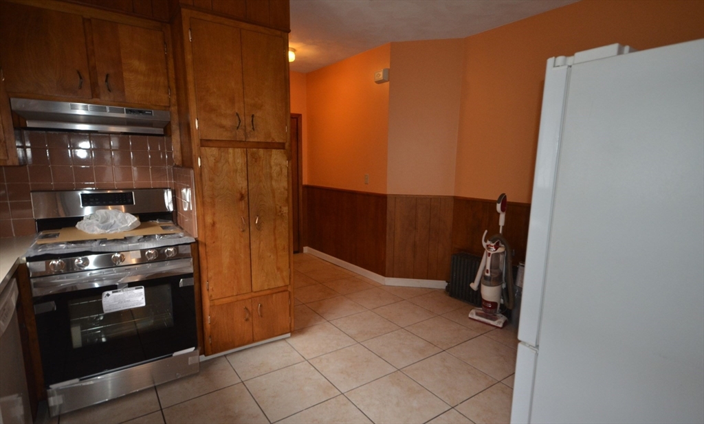 20 Benton Road, Unit 2 Medford, MA 02155 - Photo 14 of 25