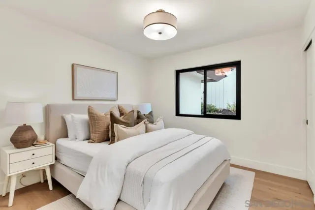 $2,995,000 | 2105 Harbour Heights Road, San Diego, CA 92109