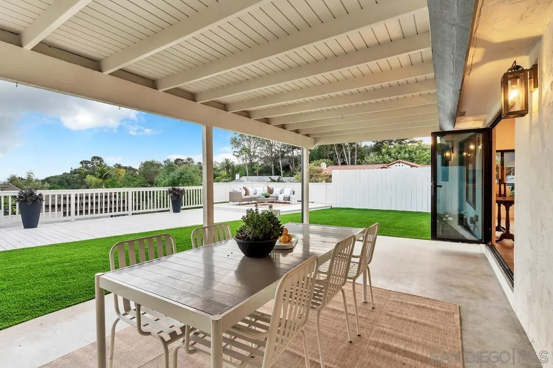 2105 Harbour Heights Road San Diego, CA 92109 - Photo 6 of 55