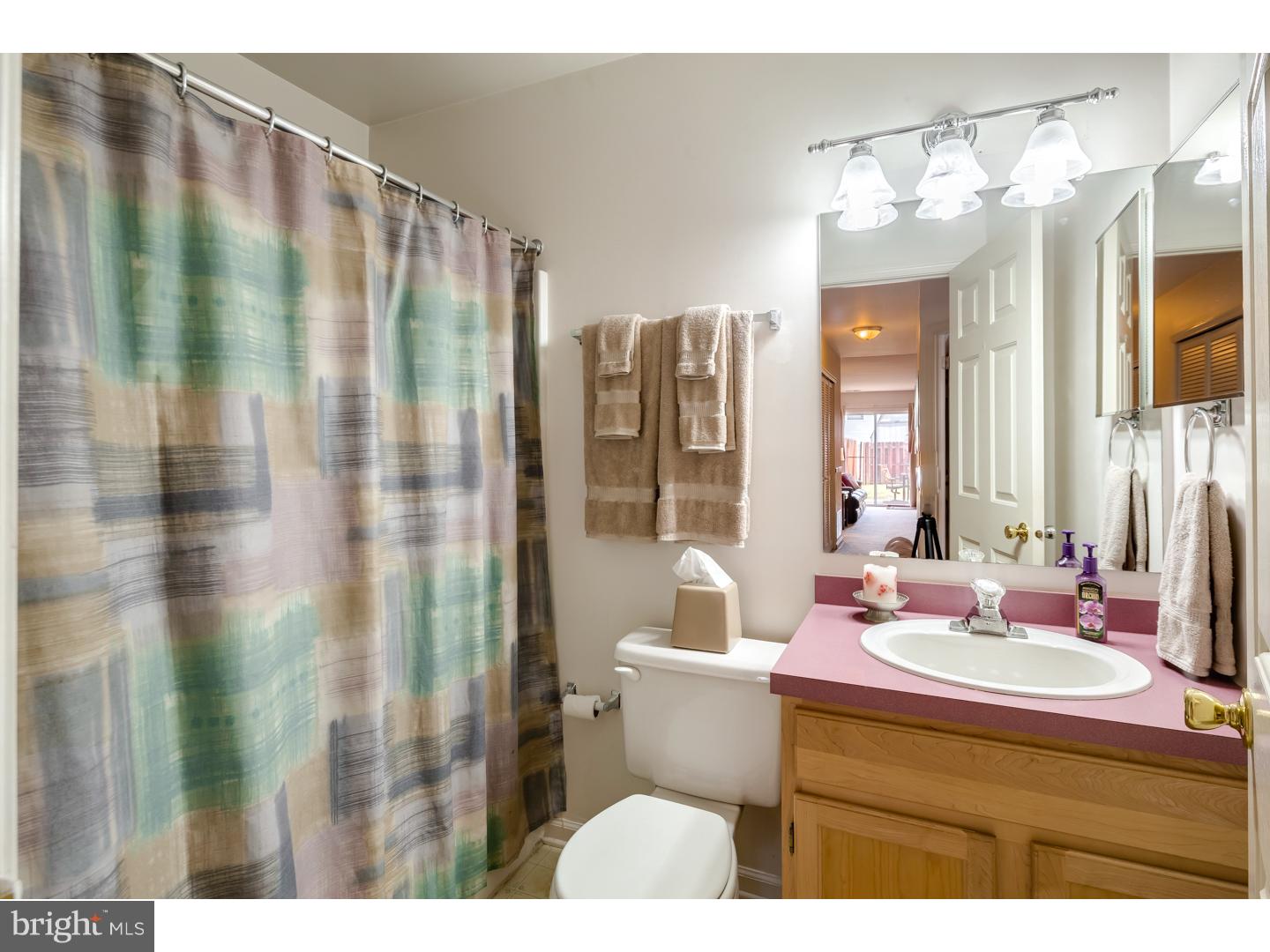 1732 Rhawn Street Philadelphia, PA 19111 - Photo 10 of 22 Gallery Image 10