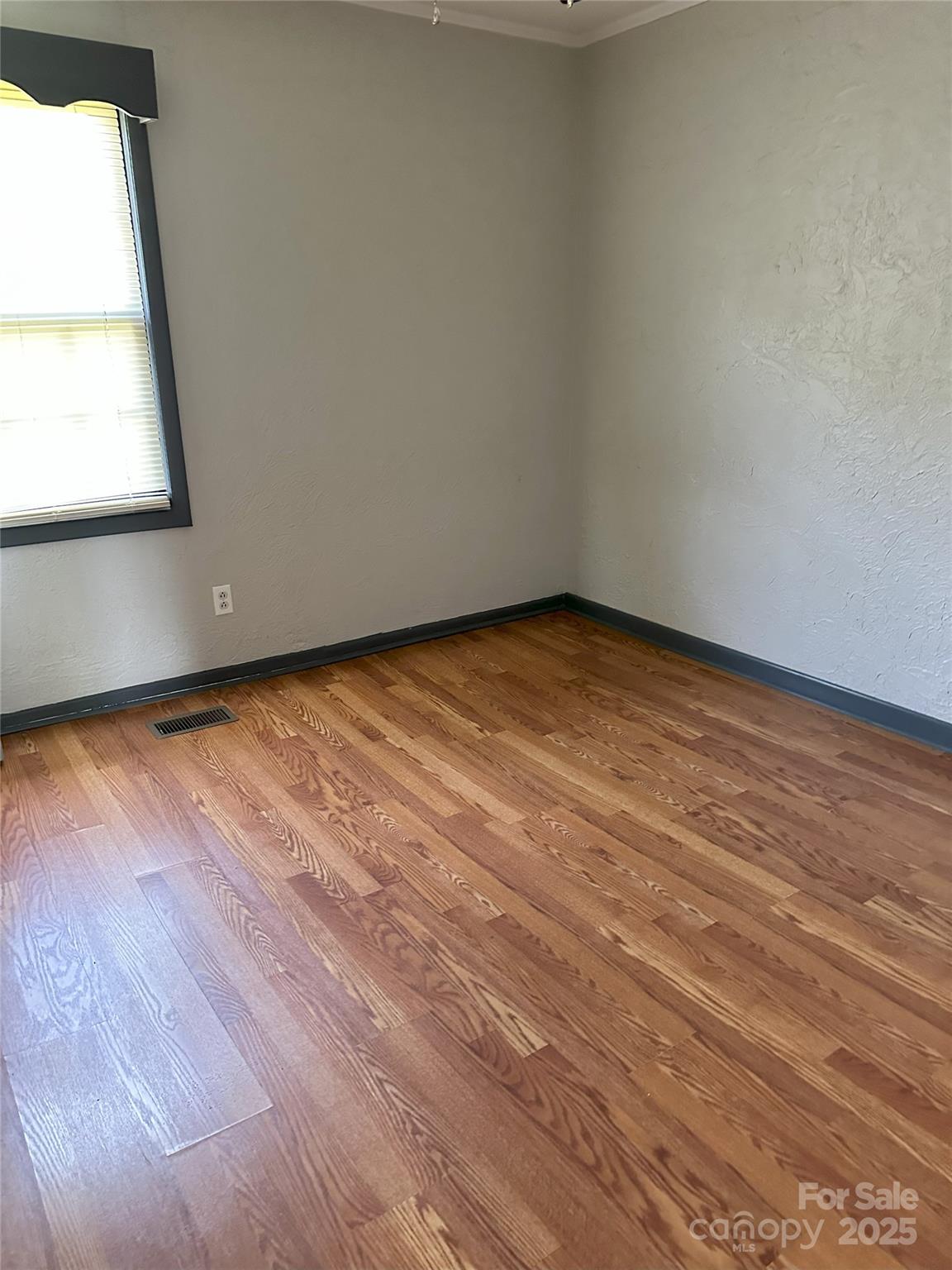 2030 Keisler Road Conover, NC 28613 - Photo 8 of 19 Gallery Image 8