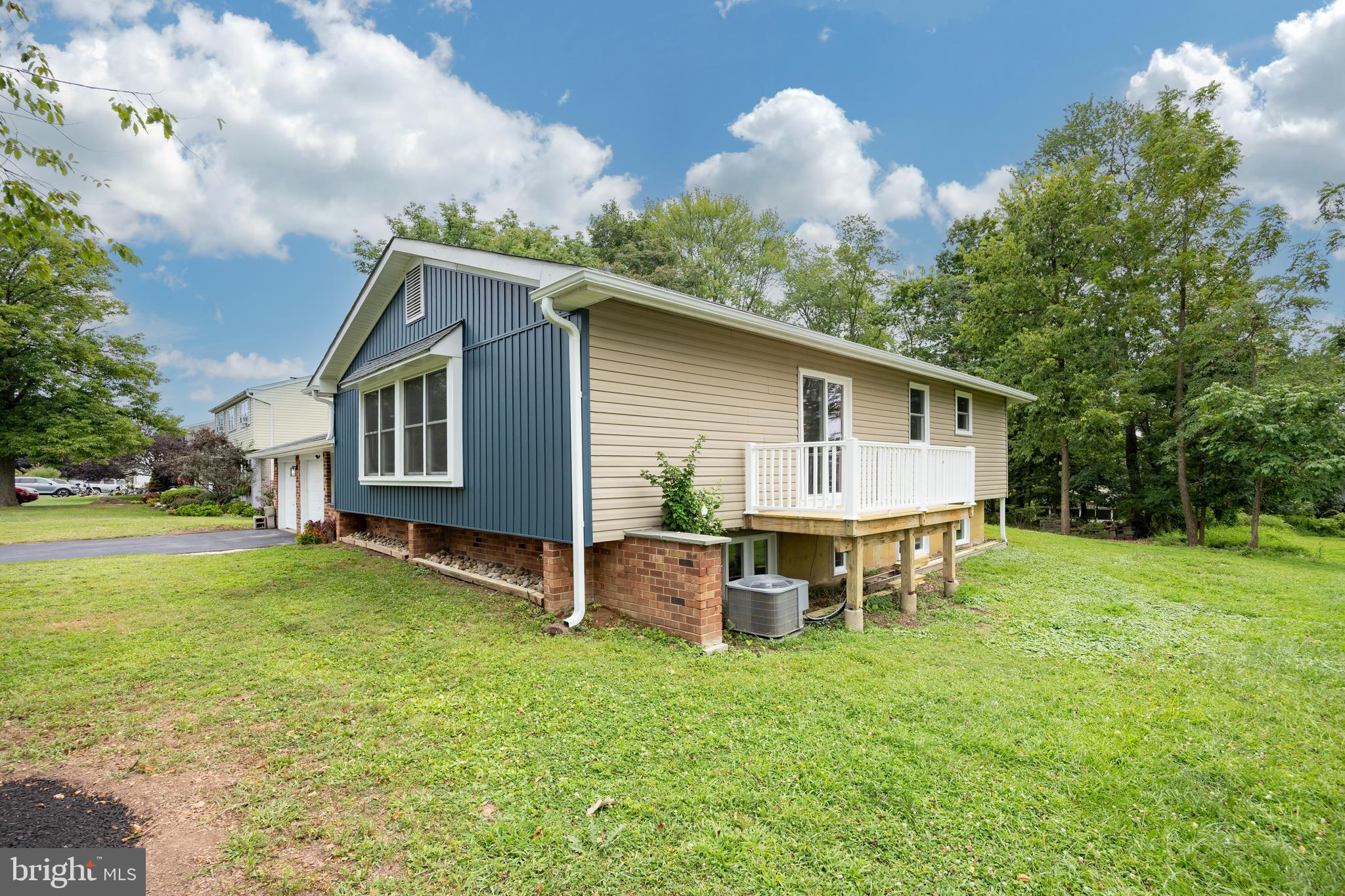 620 Mourning Dove Road Audubon, PA 19403 - Photo 3 of 34 Gallery Image 3