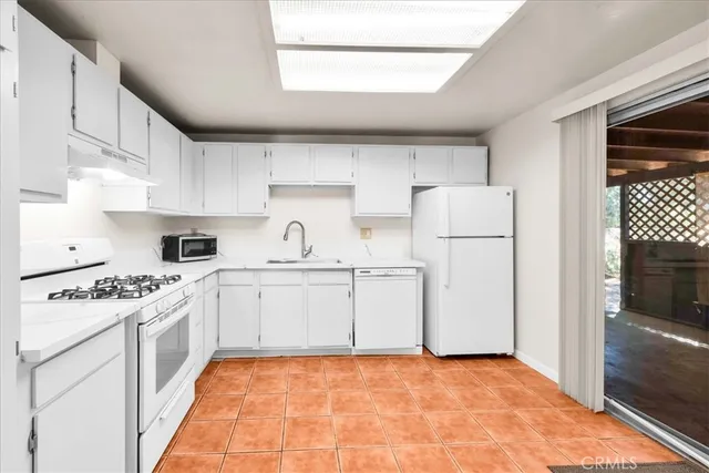 $254,000 | 73627 Raymond Way, Twentynine Palms, CA 92277