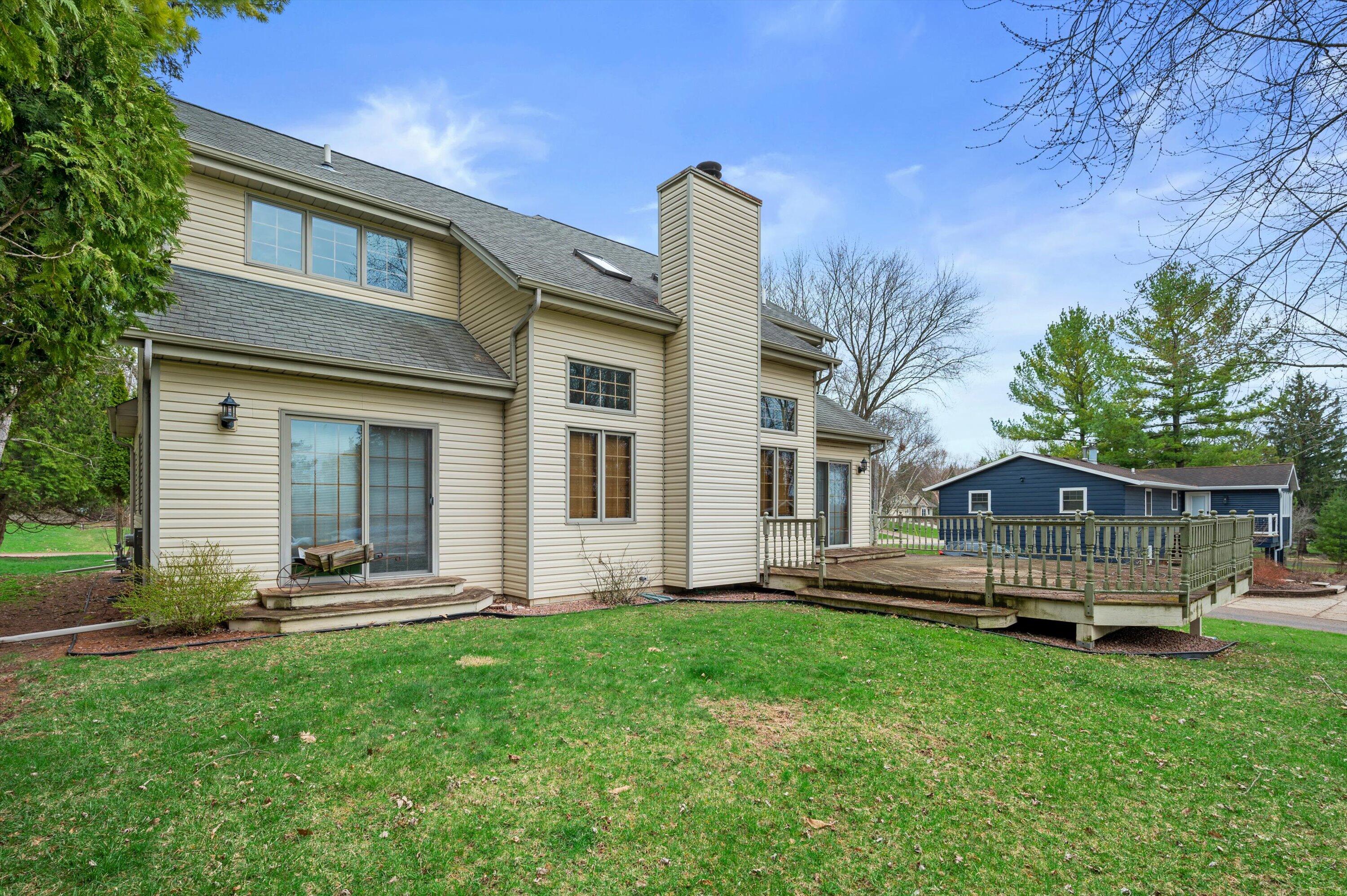 4009 Hickory Knoll Road Delafield, WI 53029 - Photo 34 of 43 Backyard