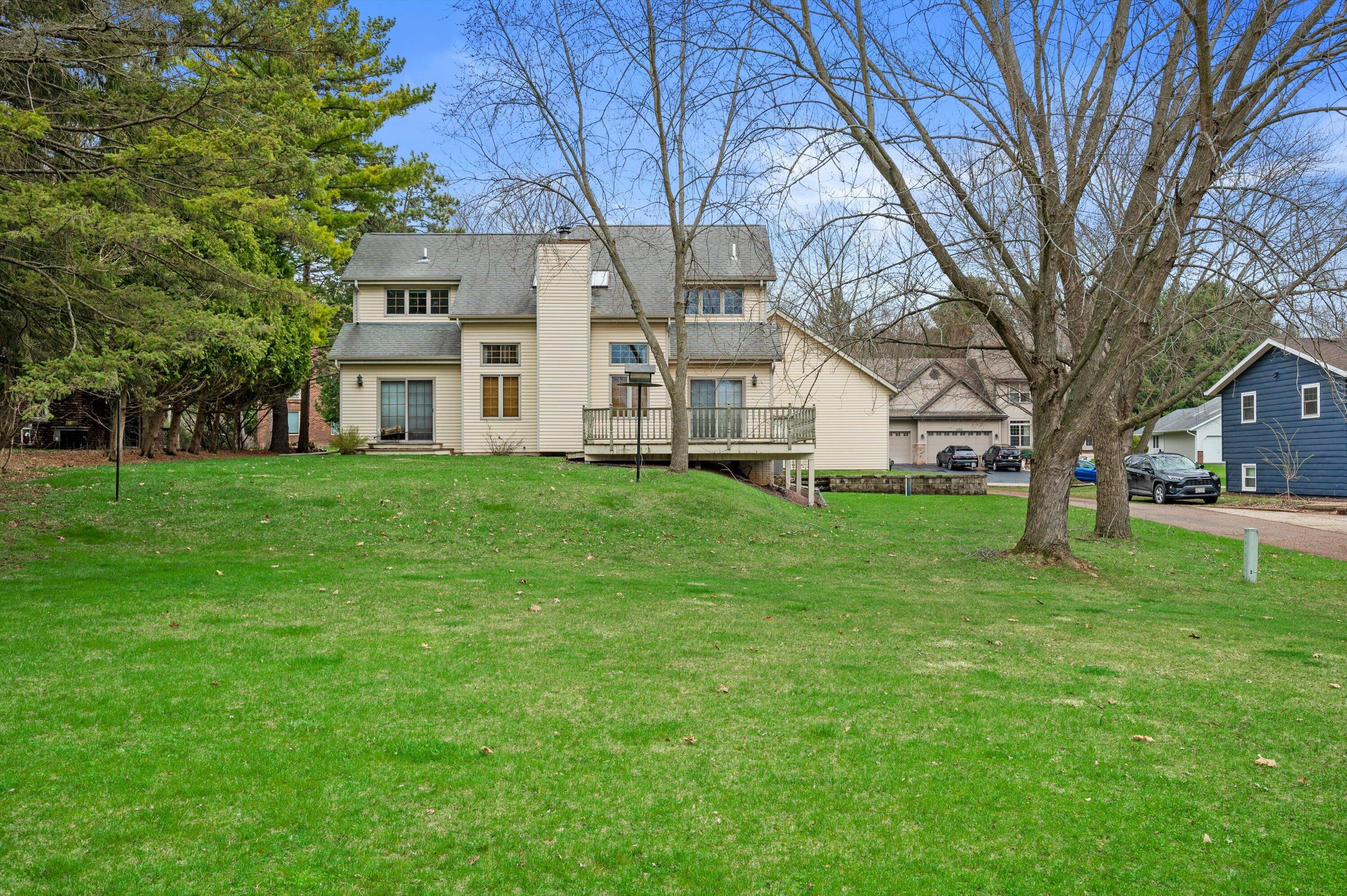 4009 Hickory Knoll Road Delafield, WI 53029 - Photo 37 of 43 Large Backyard