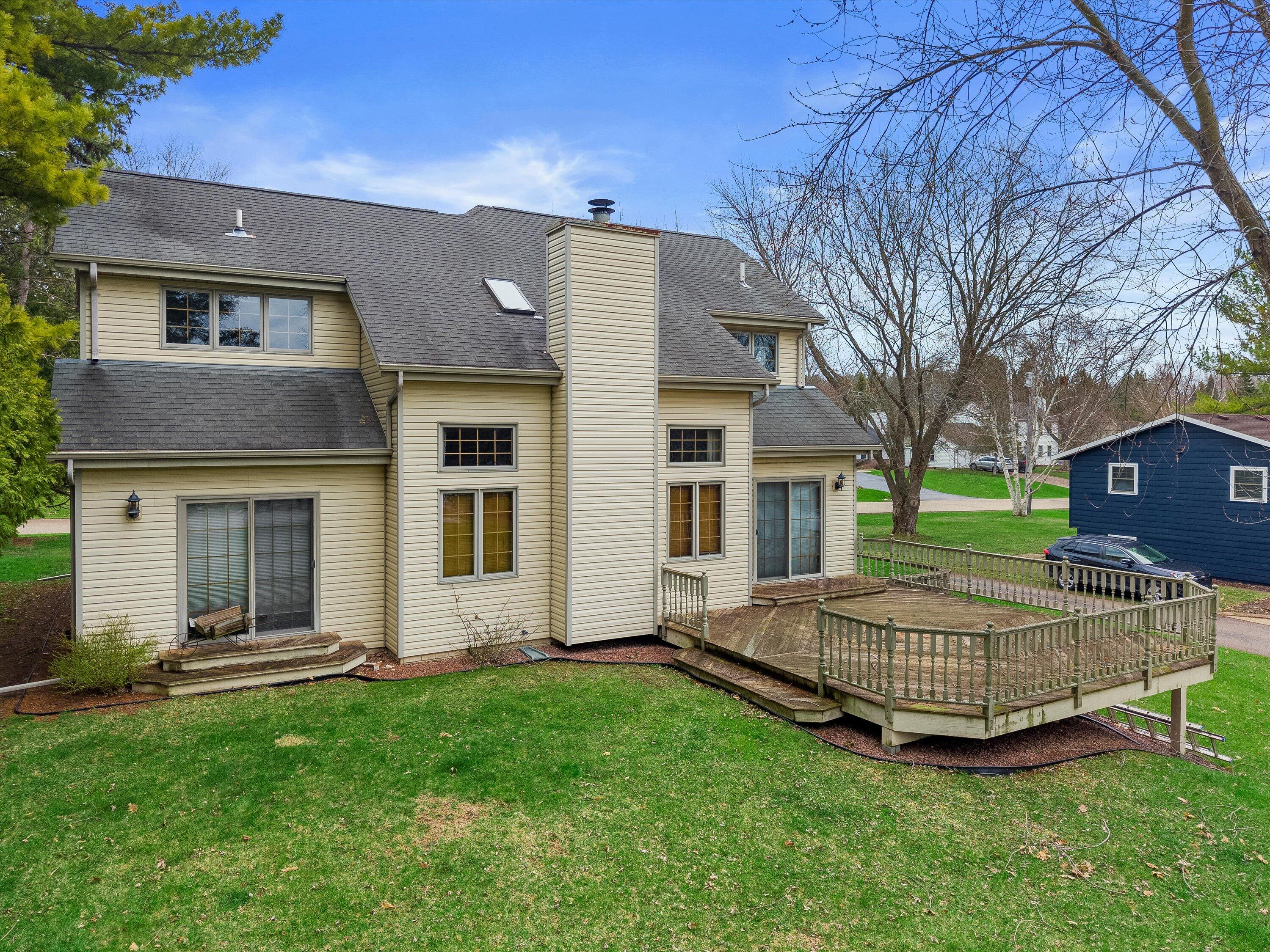 4009 Hickory Knoll Road Delafield, WI 53029 - Photo 40 of 43 Drone Image