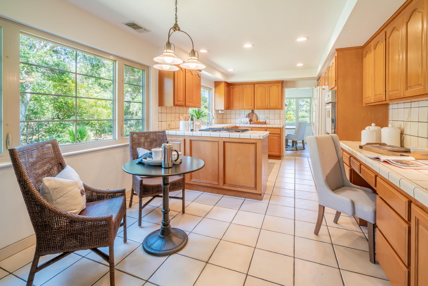 1388 Wyant Road Montecito, CA 93108 - Photo 7 of 34 Nook and Kitchen