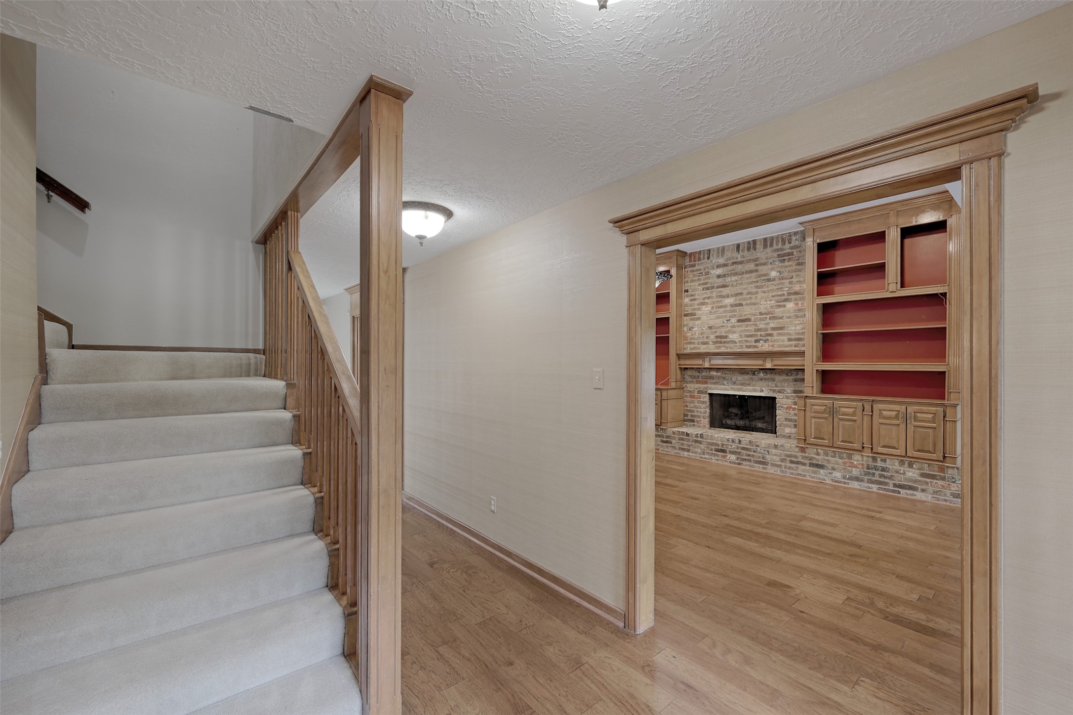 206 Virginia Lane Conroe, TX 77304 - Photo 7 of 36 a view of front door of house