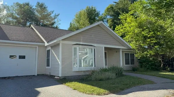 $410,000 | 15 Chickadee Circle, Unit 15, Brunswick, ME 04011