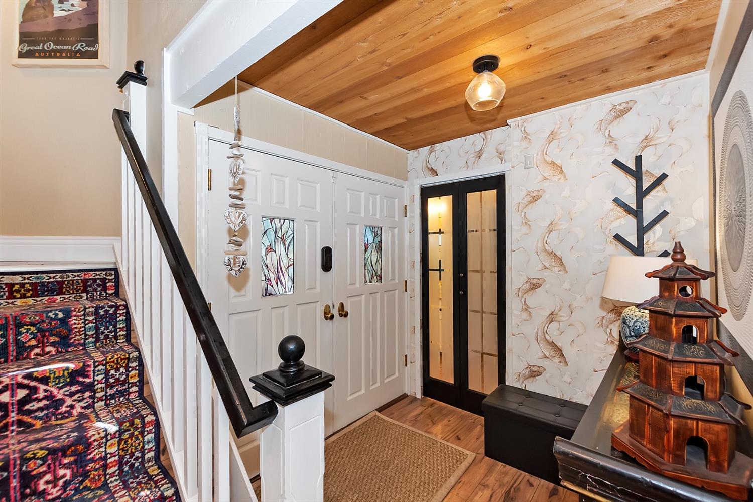 28277 Arbon Lane Lake Arrowhead, CA 92352 - Photo 4 of 50 a view of an entryway