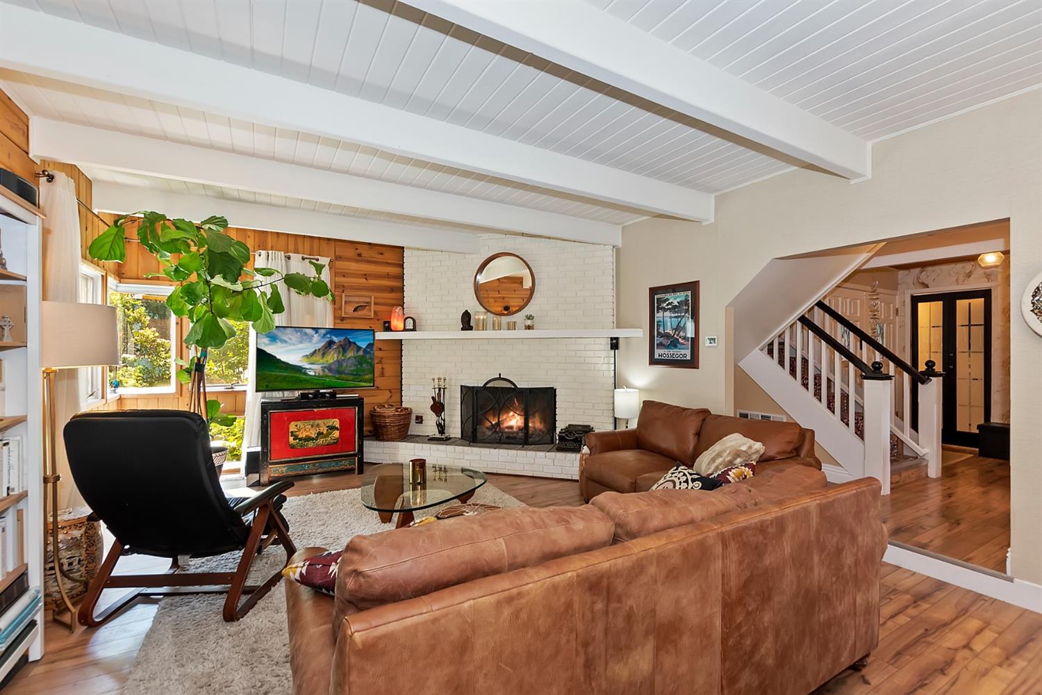 28277 Arbon Lane Lake Arrowhead, CA 92352 - Photo 6 of 50 a living room with furniture and a fireplace