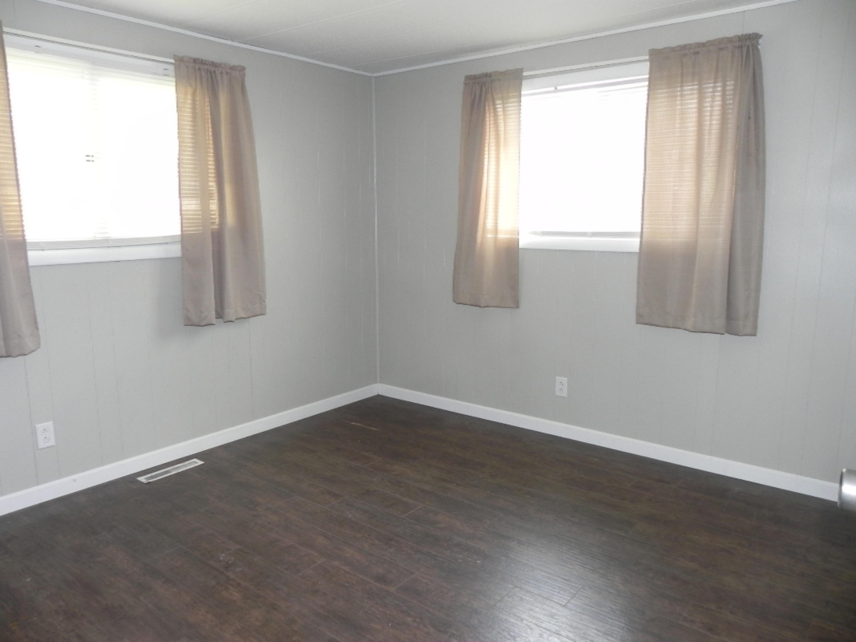 465 Lee Avenue Decatur, MI 49045 - Photo 8 of 13 DSCN6686