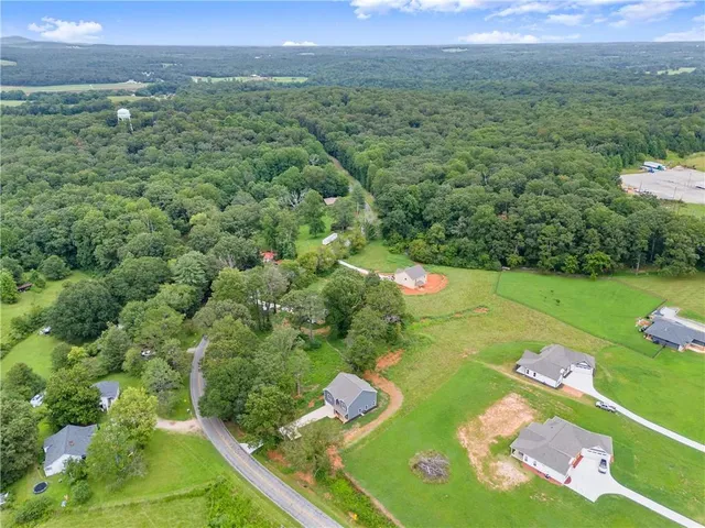 $459,000 | 182 Hardman Road, Clarkesville, GA 30523