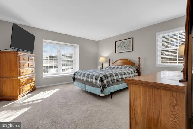 $310,000 | 102 Meadow Court, Unit 102, Glen Mills, PA 19342