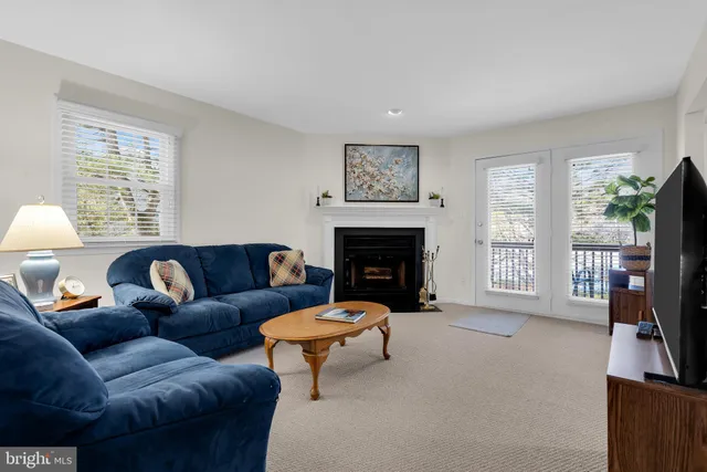 $310,000 | 102 Meadow Court, Unit 102, Glen Mills, PA 19342