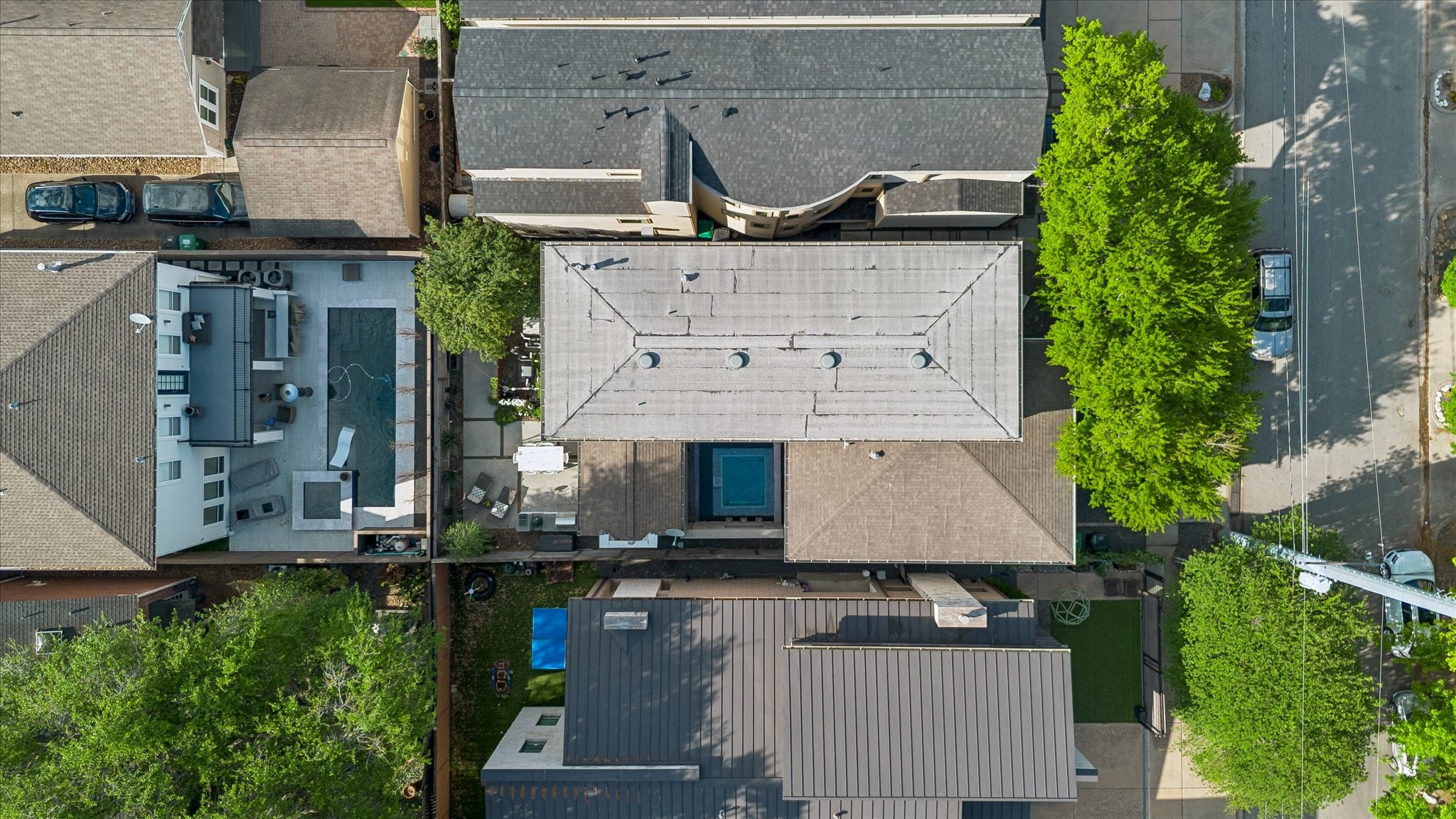2014 Park Street Houston, TX 77019 - Photo 38 of 40 Aerial view of the property